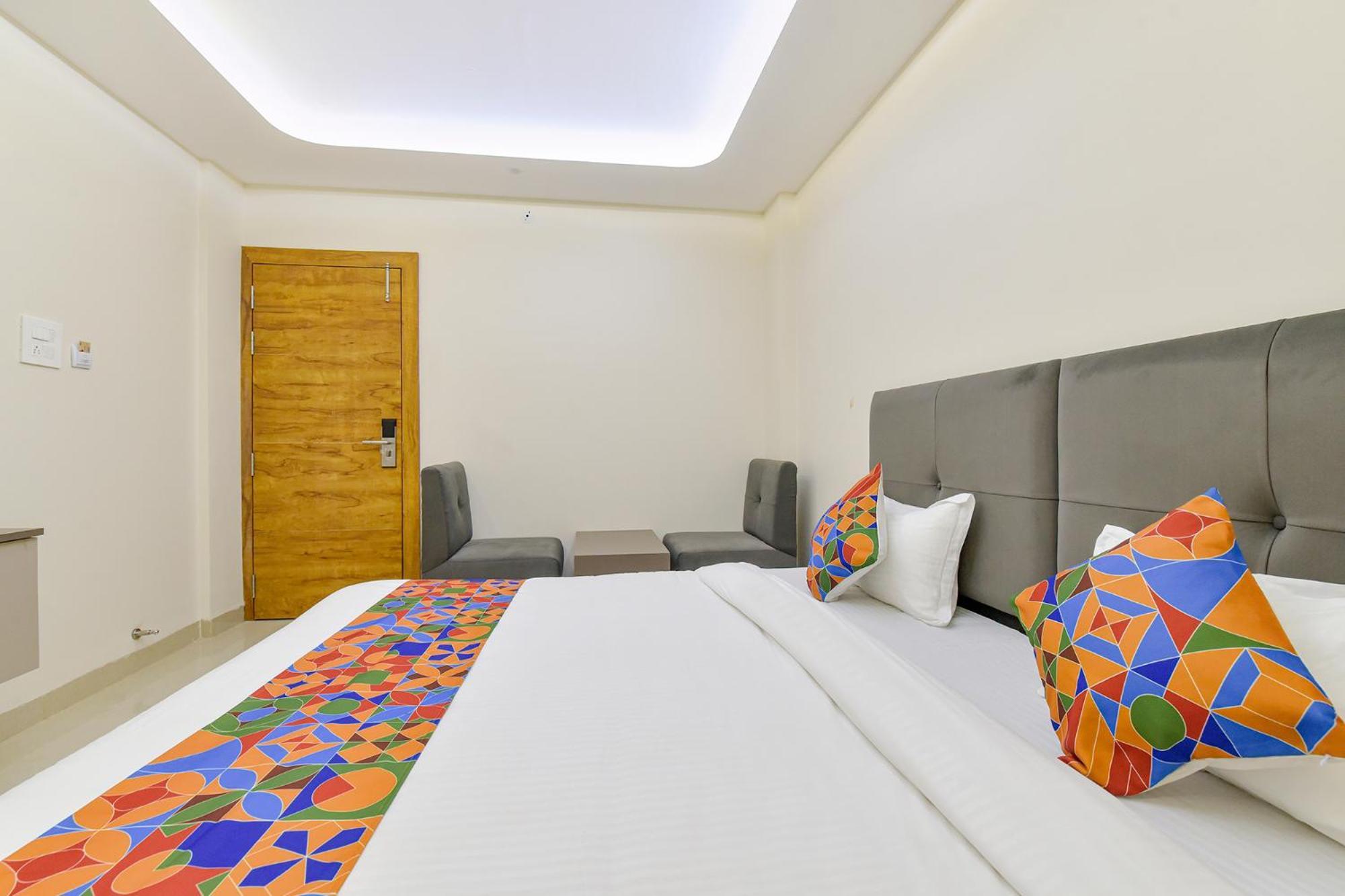Fabhotel Synergy Stays 인도르 외부 사진