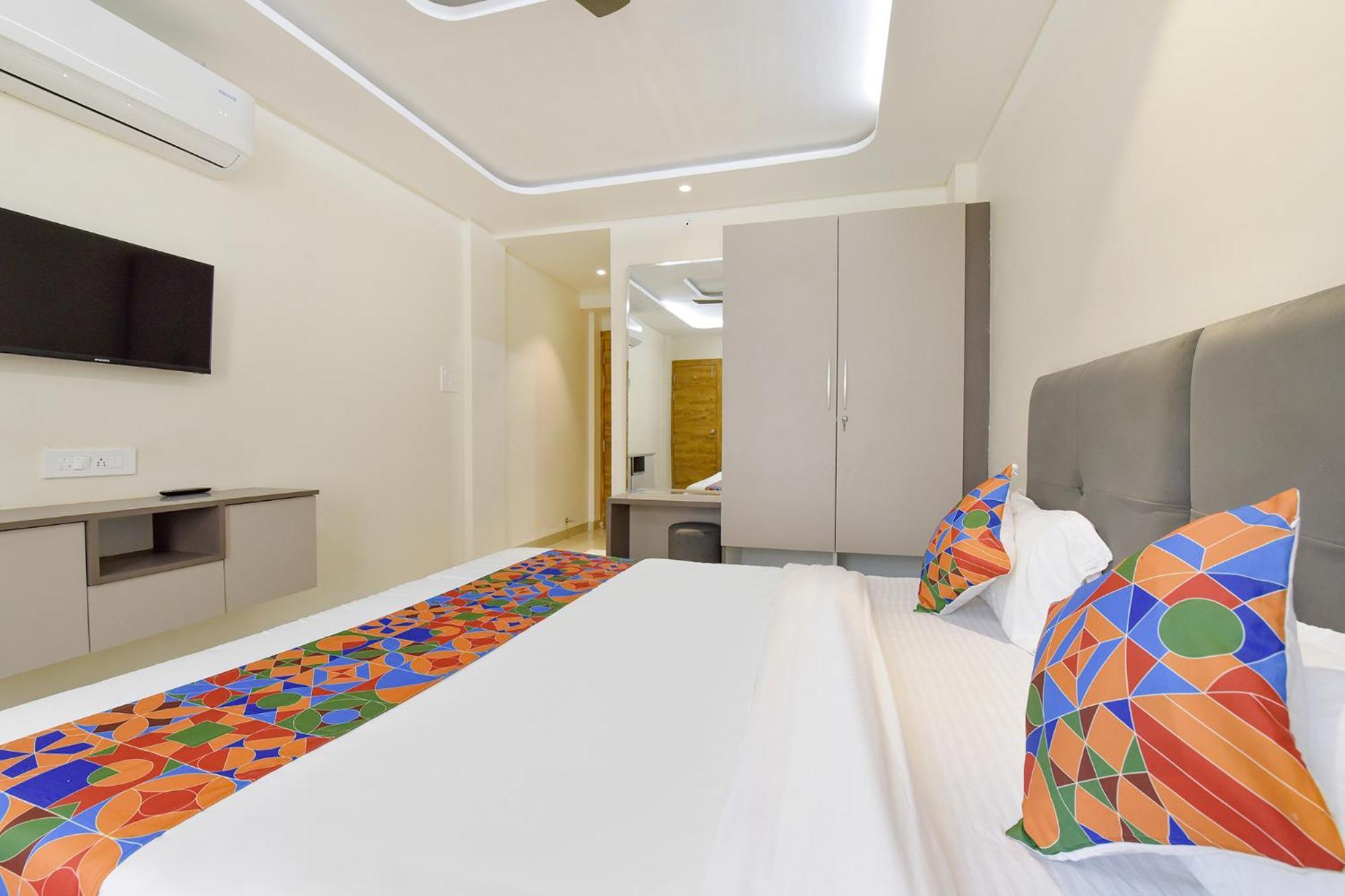 Fabhotel Synergy Stays 인도르 외부 사진