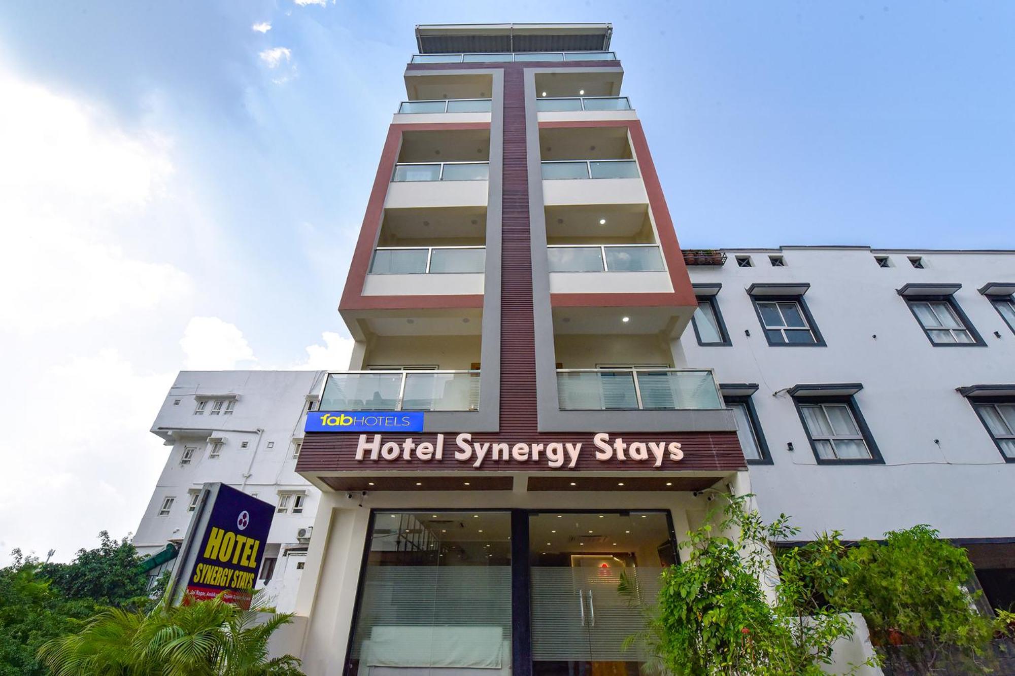 Fabhotel Synergy Stays 인도르 외부 사진